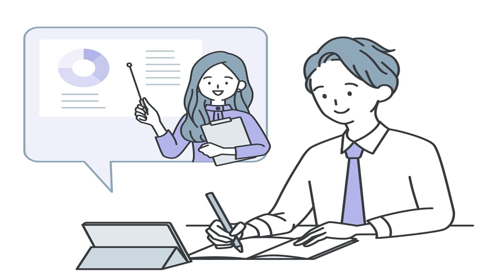 副業webライターが講座を受けている様子